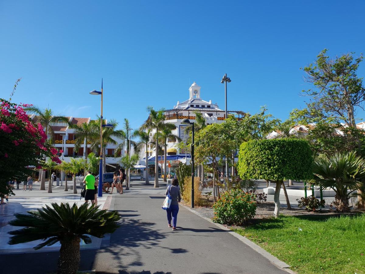 Studio Apartment No 1 Directly On The Beach And Sea, Terrace, Heated Pool, Wifi Playa de las Americas (Tenerife) Exterior foto
