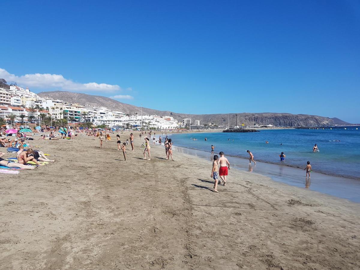 Studio Apartment No 1 Directly On The Beach And Sea, Terrace, Heated Pool, Wifi Playa de las Americas (Tenerife) Exterior foto